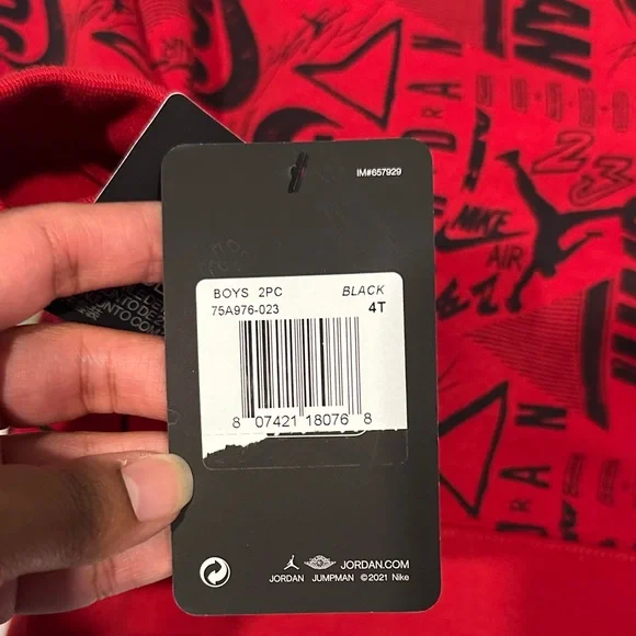 Nike Kids Air Jordan Set Red Graphic Hoodie and Sweatpants Size 4 - Picture 4 of 5